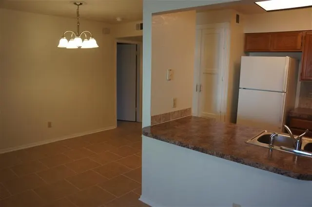 Photo 7 — 3000 Chautauqua Avenue 147, Norman, OK 73072