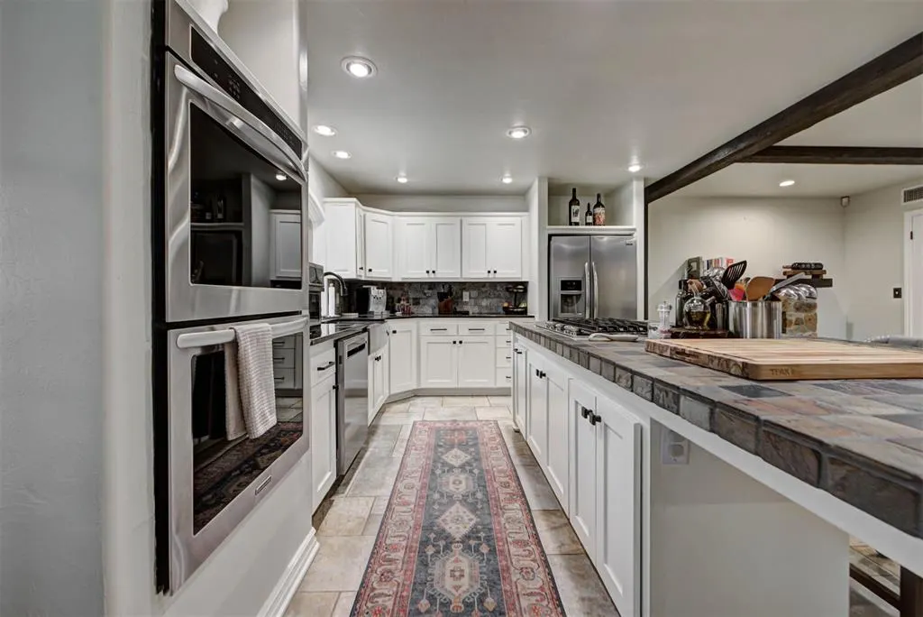 Photo 17 — 3936 Spyglass Road, Oklahoma City, OK 73120