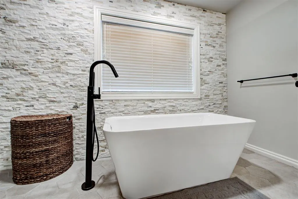 Photo 22 — 3936 Spyglass Road, Oklahoma City, OK 73120