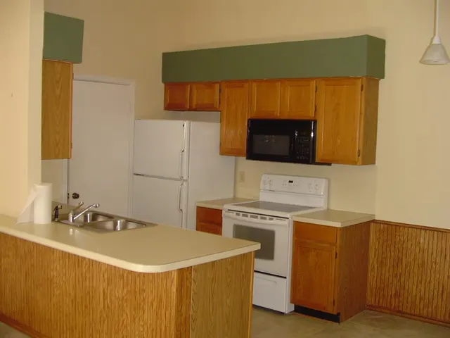 Photo 2 — 3000 Chautauqua Avenue 219, Norman, OK 73072