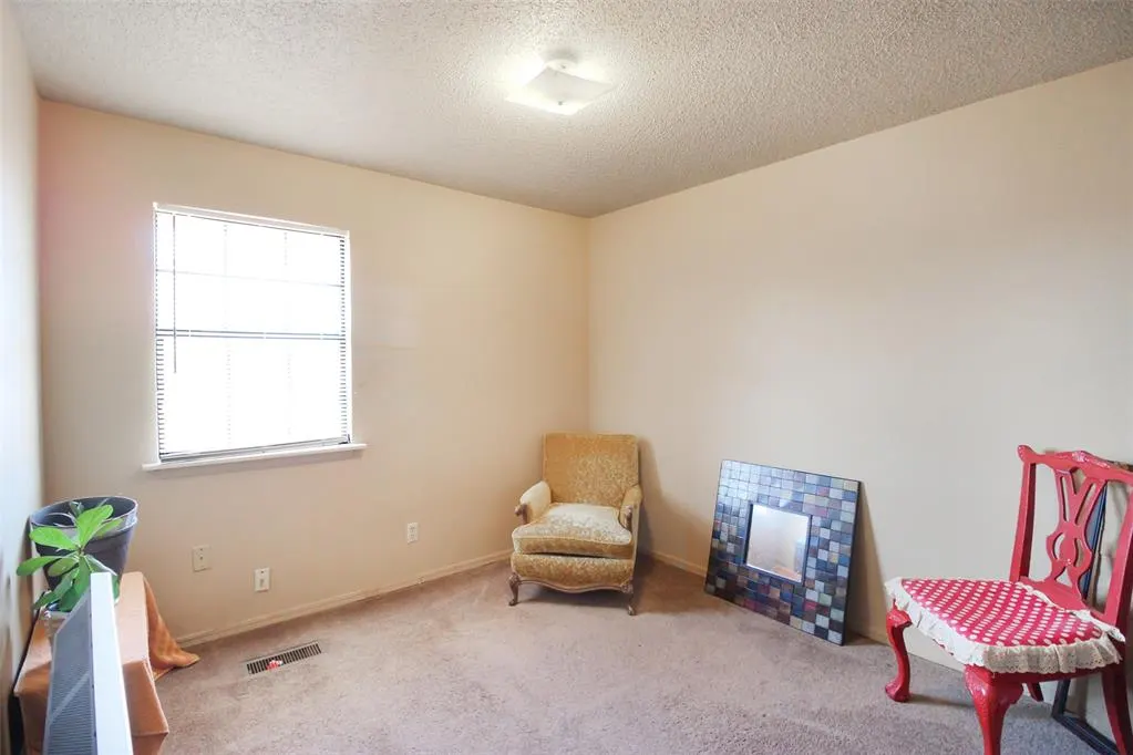 Photo 10 — 212 S Mockingbird Lane, Stillwater, OK 74074