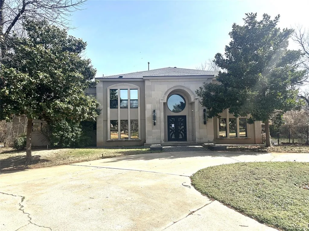 Photo 2 — 3400 Twelve Oaks Road, Oklahoma City, OK 73120