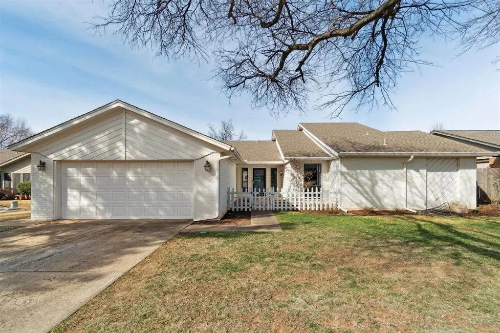 Photo 7 — 4209 Mellow Hill Drive, Oklahoma City, OK 73120