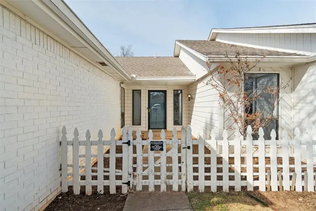 Photo 8 — 4209 Mellow Hill Drive, Oklahoma City, OK 73120