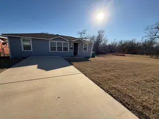 Sold home at 4400 NE 16th Terrace