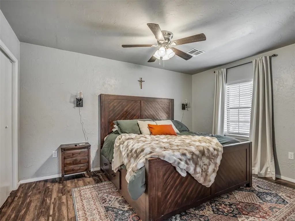 Photo 13 — 5219 N Darwin Circle, Norman, OK 73026