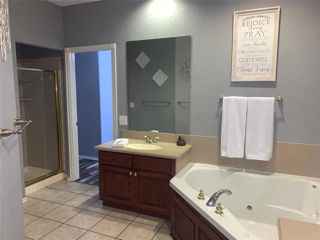 Photo 29 — 2210 Lakewood Drive, Chickasha, OK 73018