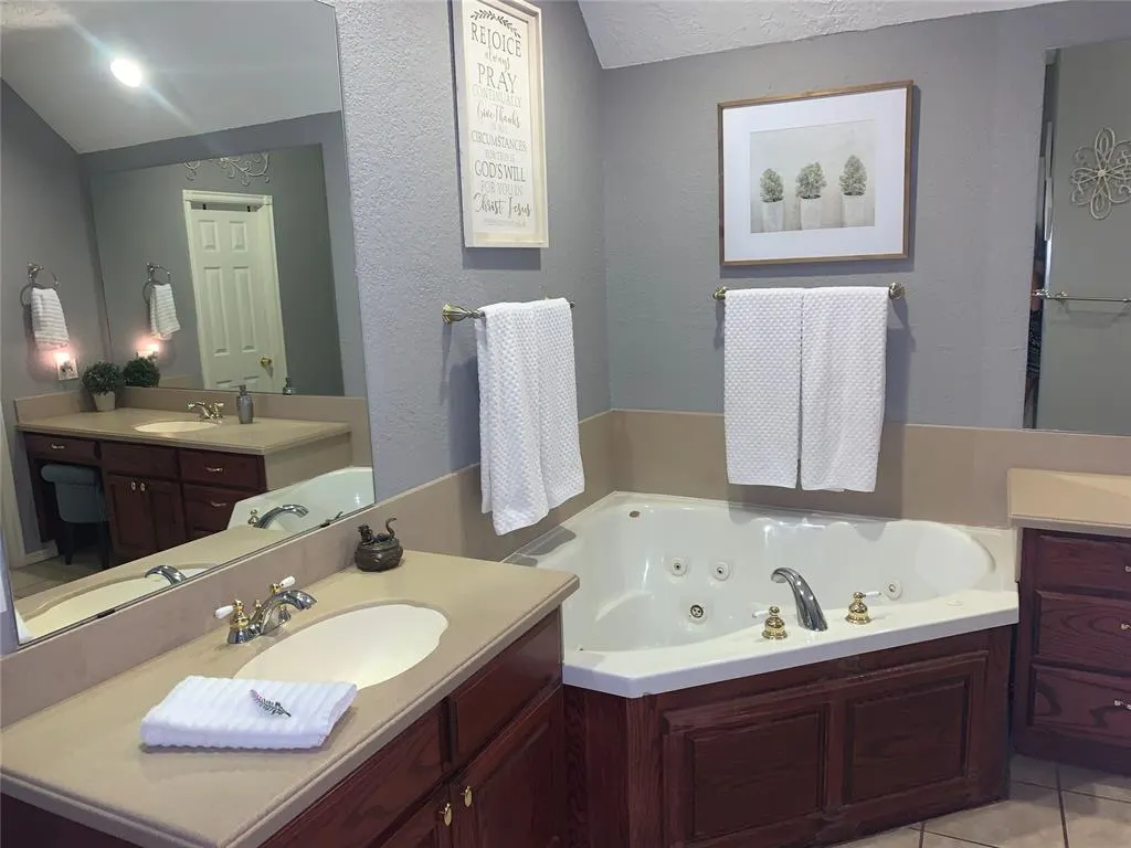Photo 30 — 2210 Lakewood Drive, Chickasha, OK 73018