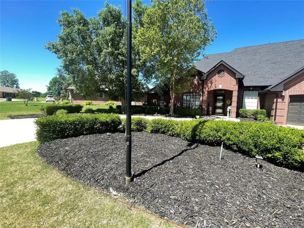 Photo 48 — 2210 Lakewood Drive, Chickasha, OK 73018