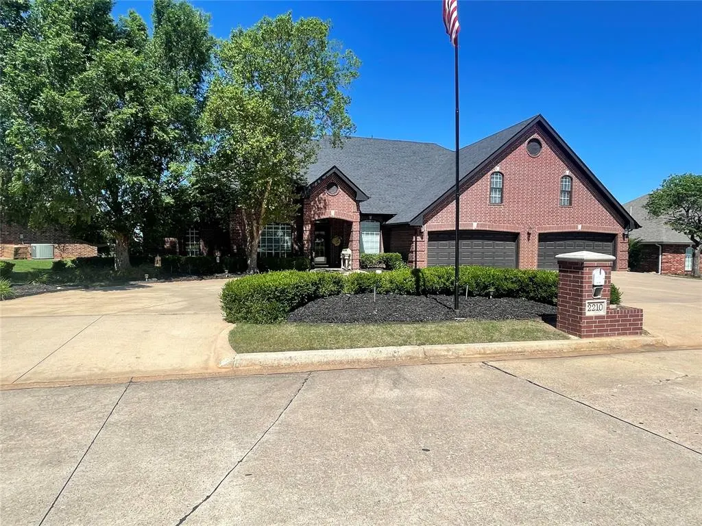 Photo 49 — 2210 Lakewood Drive, Chickasha, OK 73018