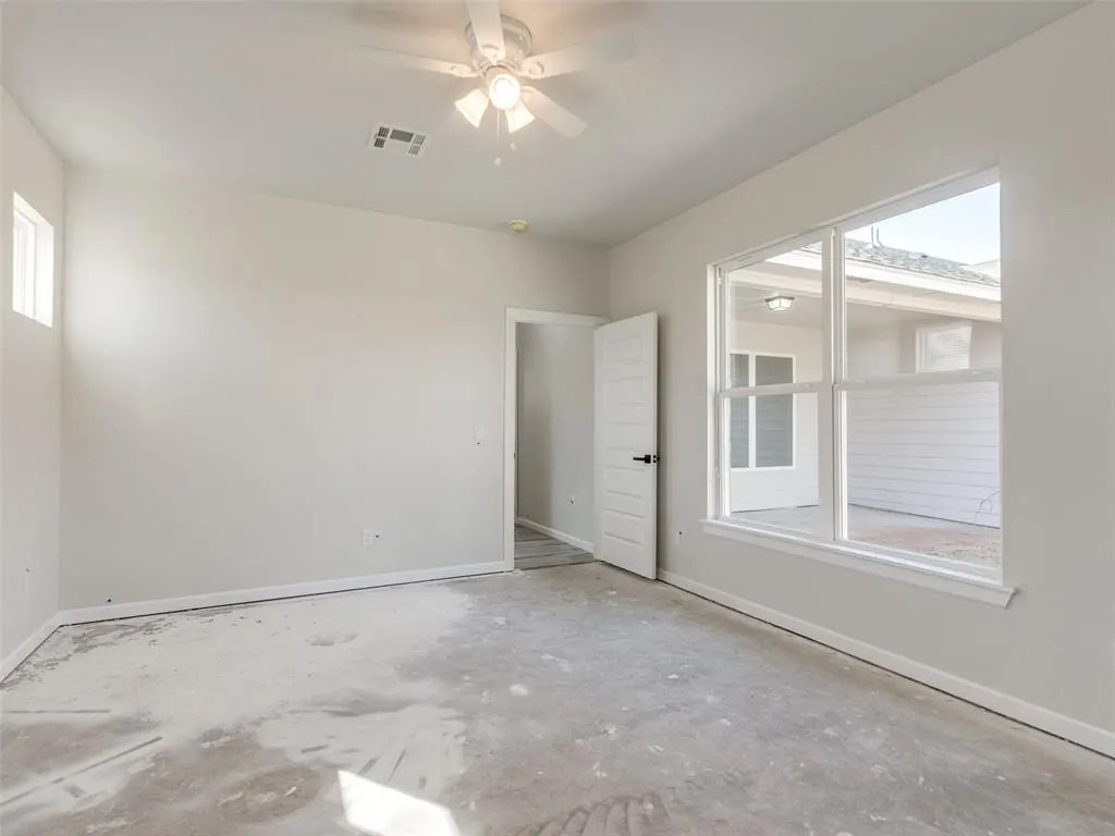 Photo 24 — 1509 NE 7 Street B, Oklahoma City, OK 73117