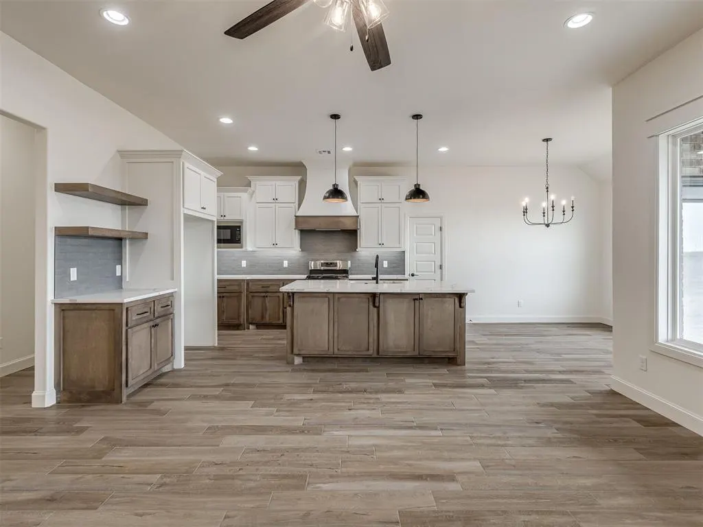 Photo 9 — 29192 Magnolia Drive, Cashion, OK 73016