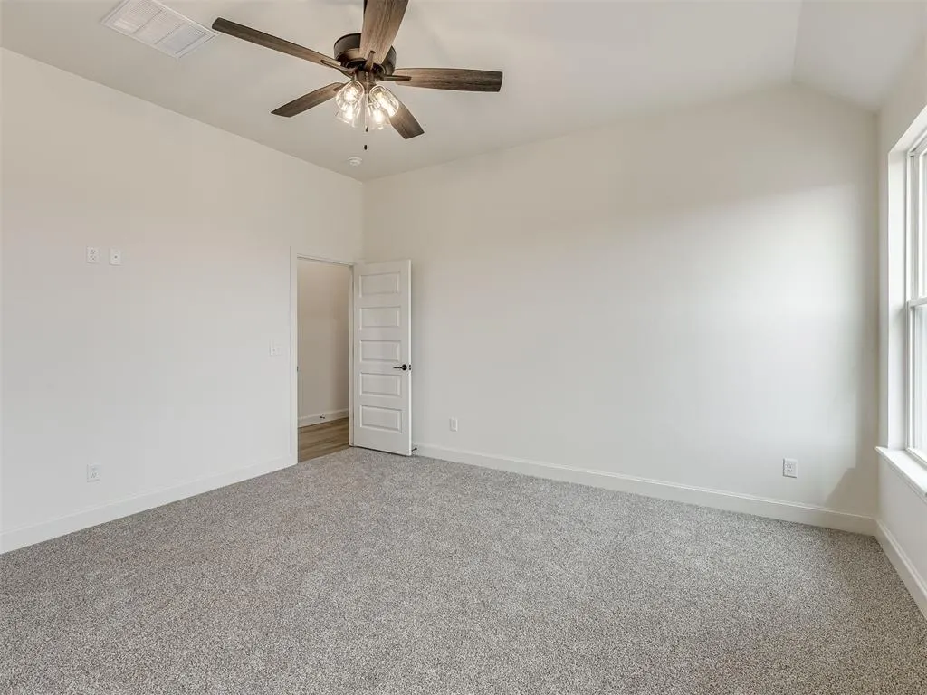 Photo 15 — 29192 Magnolia Drive, Cashion, OK 73016