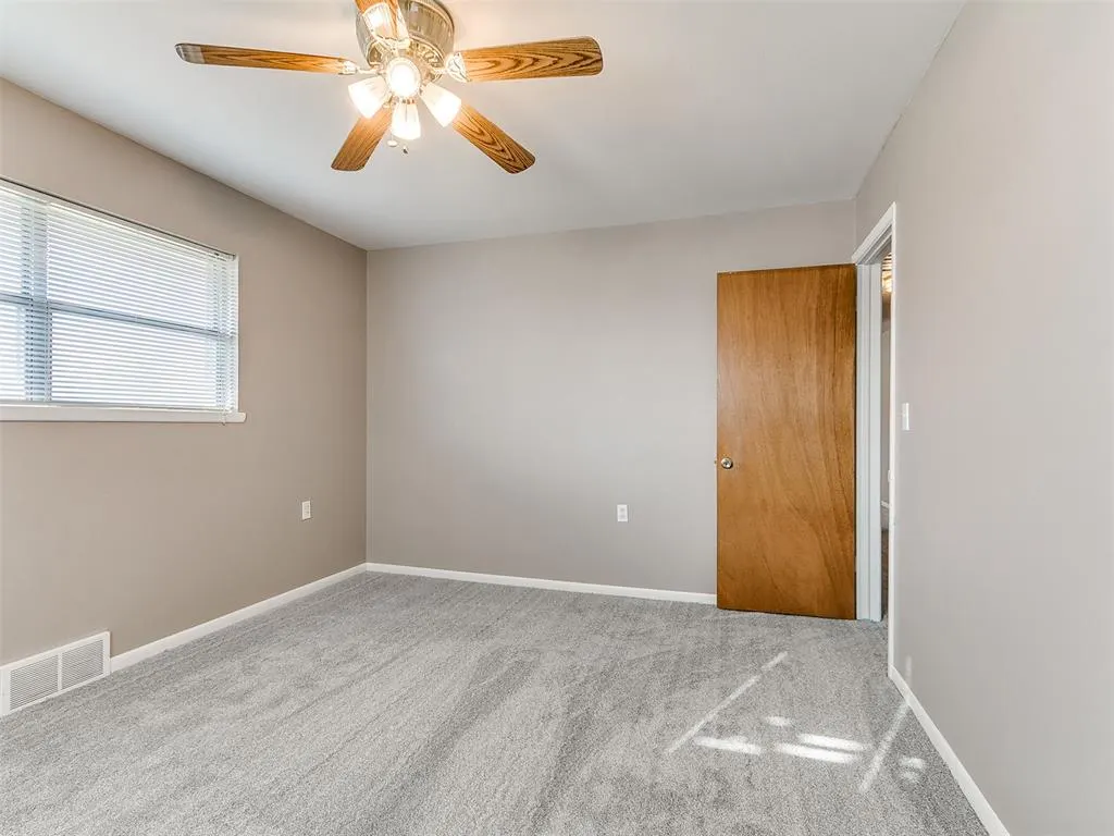 Photo 35 — 328 E Van Buren Street, Crescent, OK 73028