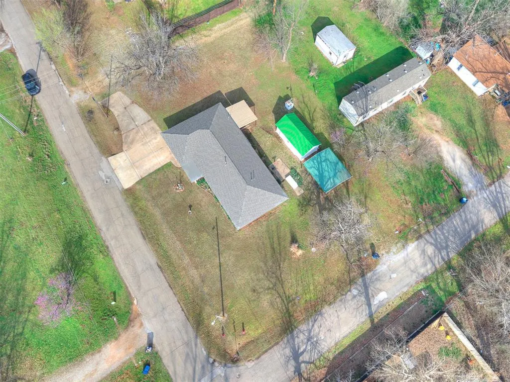 Photo 47 — 328 E Van Buren Street, Crescent, OK 73028