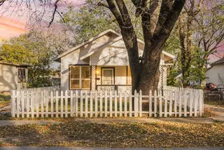 Sold home at 907 N McKinley Avenue
