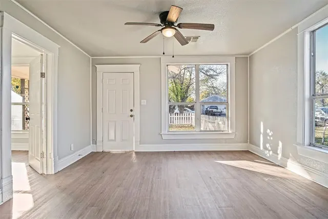 Photo 2 — 907 N McKinley Avenue, Shawnee, OK 74801