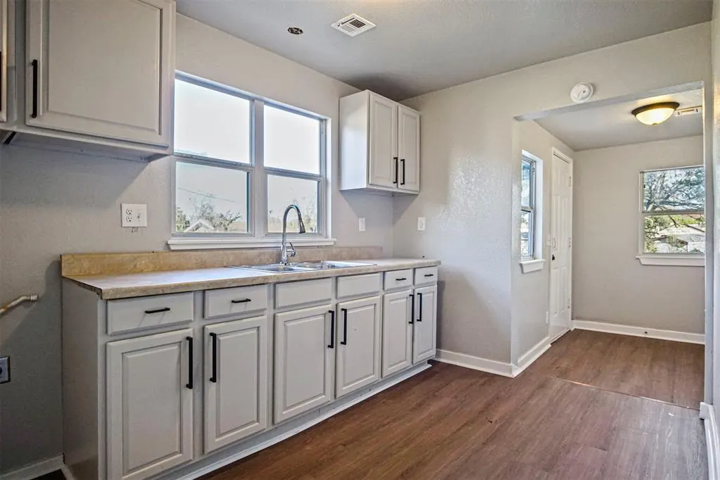 Photo 11 — 907 N McKinley Avenue, Shawnee, OK 74801