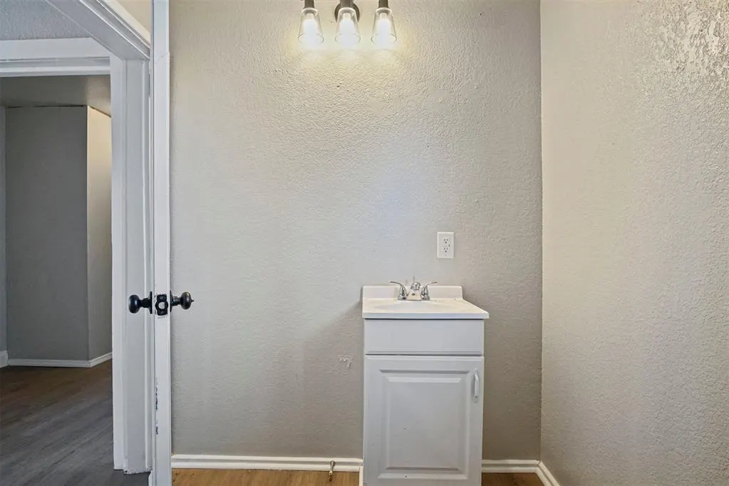 Photo 16 — 907 N McKinley Avenue, Shawnee, OK 74801