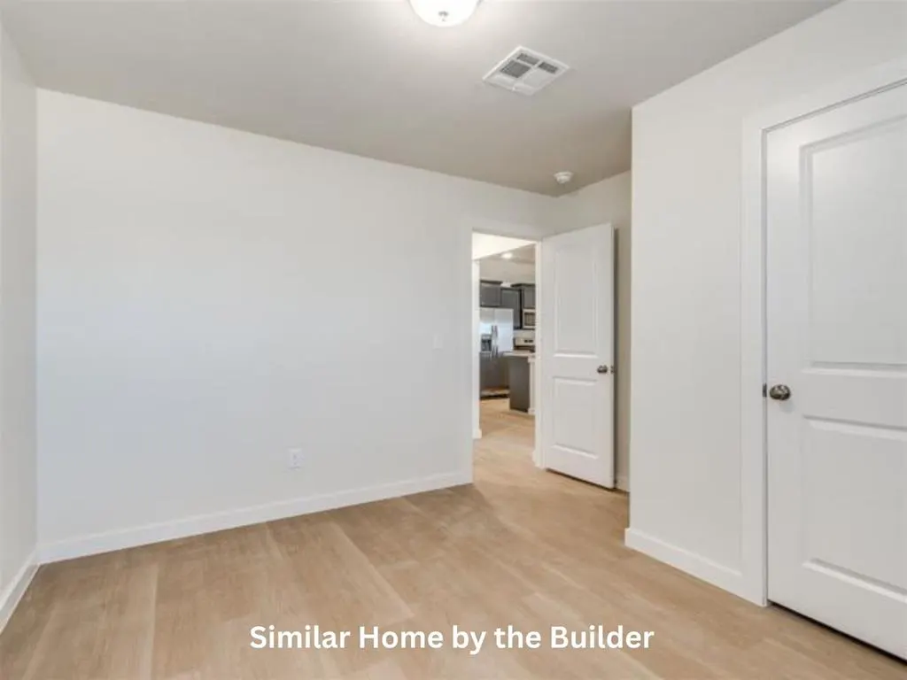 Photo 21 — 1610 Highland Loop, Guthrie, OK 73044