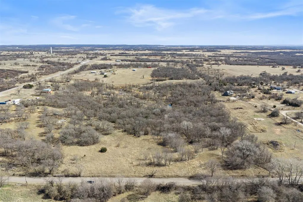 Photo 3 — N County Road 3000, Foster, OK 73434