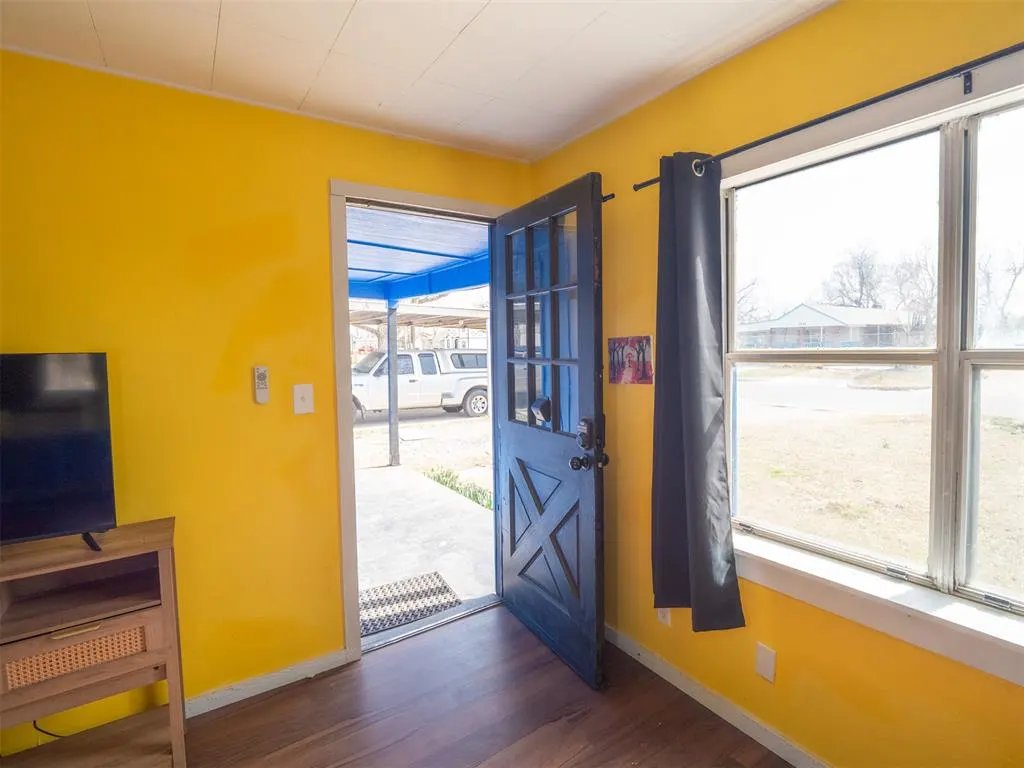 Front exterior — 2815 SW 39th Street, Oklahoma City, OK 73119