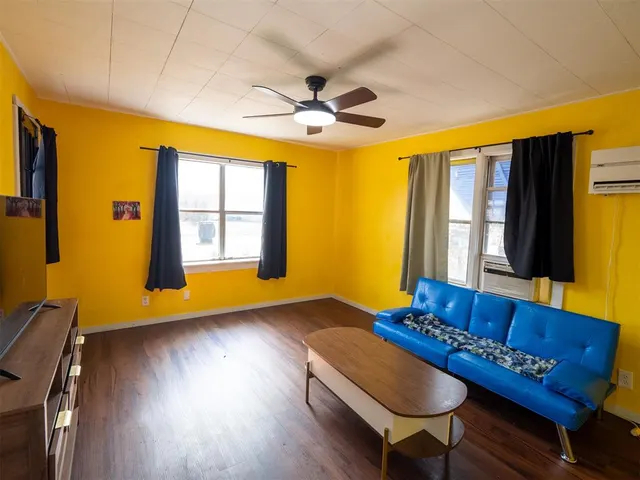 Photo 4 — 2815 SW 39th Street, Oklahoma City, OK 73119
