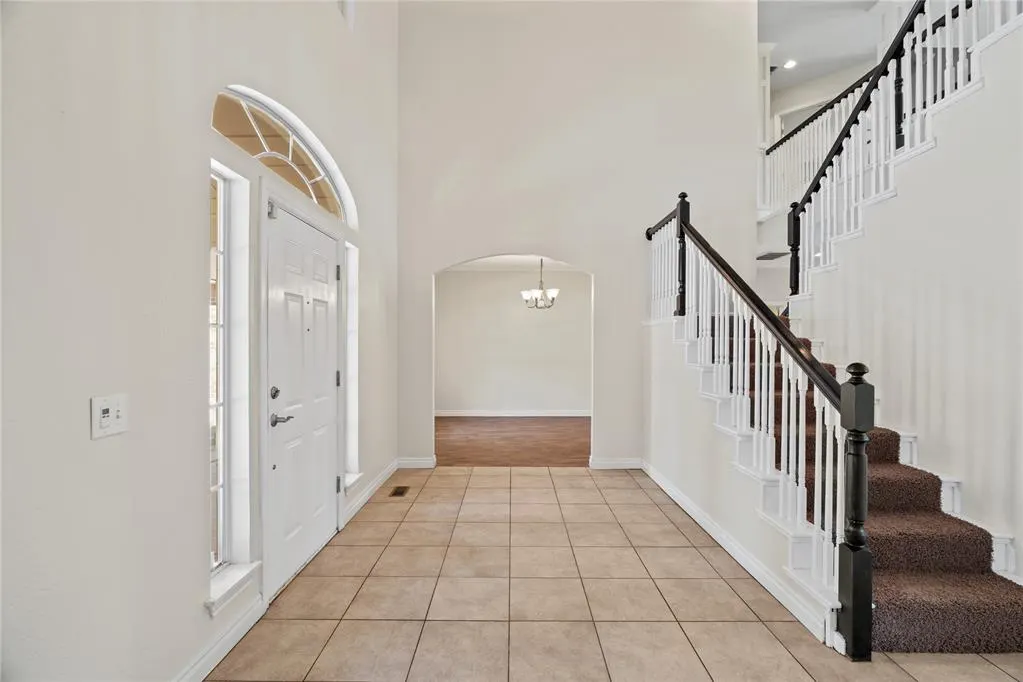 Photo 7 — 10400 Fawn Trail Road, Mustang, OK 73064