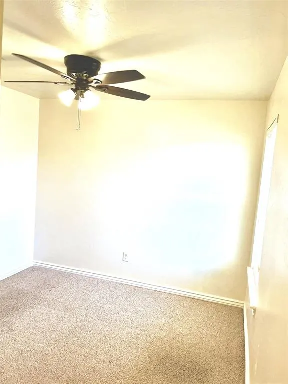 Photo 11 — 929 Eagle Cliff Drive, Norman, OK 73072