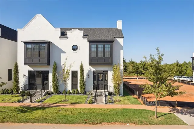 Photo 2 — 18835 Selah Way, Norman, OK 73072
