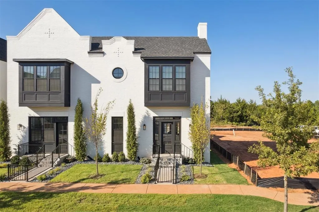 Photo 3 — 18835 Selah Way, Norman, OK 73072