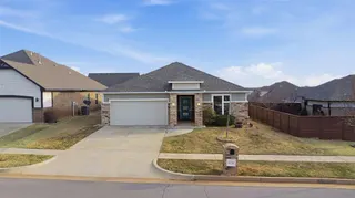 Sold home at 636 NW 180th Street