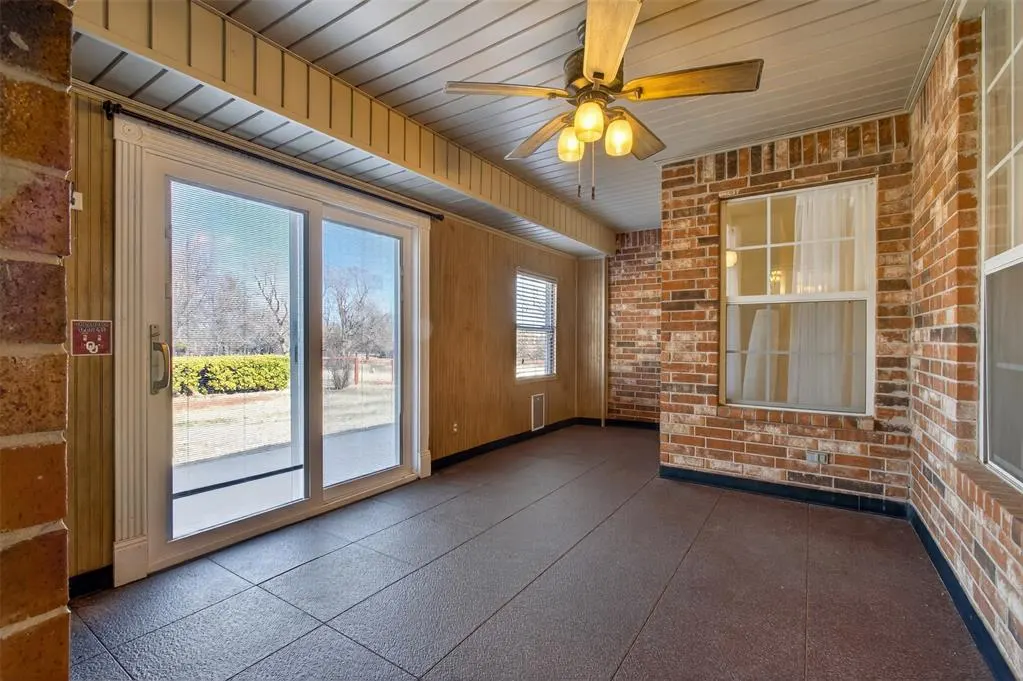Photo 18 — 2885 NW 16th Street, Newcastle, OK 73065