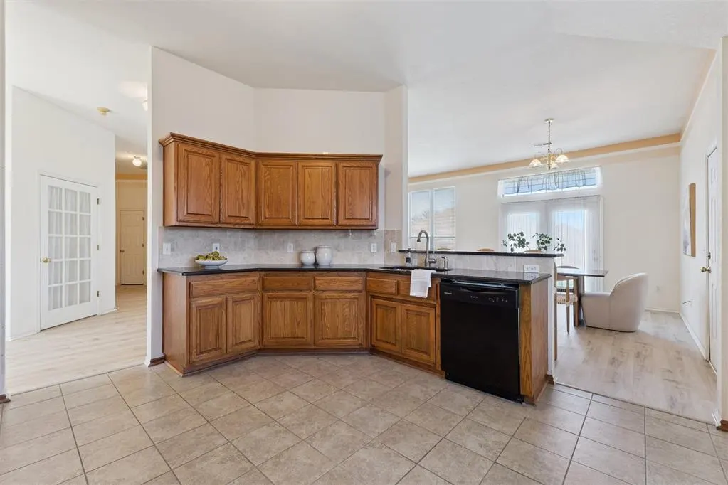 Photo 13 — 3109 SW 121st Street, Oklahoma City, OK 73170