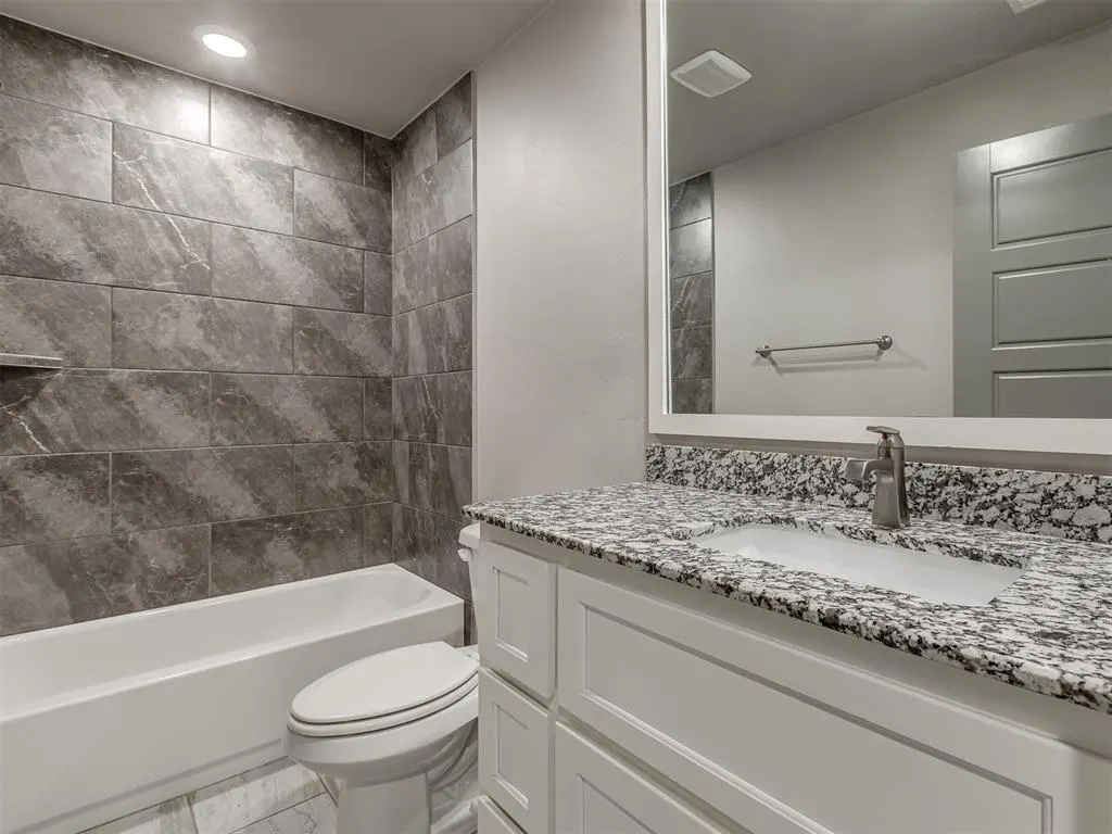 Photo 34 — 4013 Palisade Lane, Oklahoma City, OK 73179