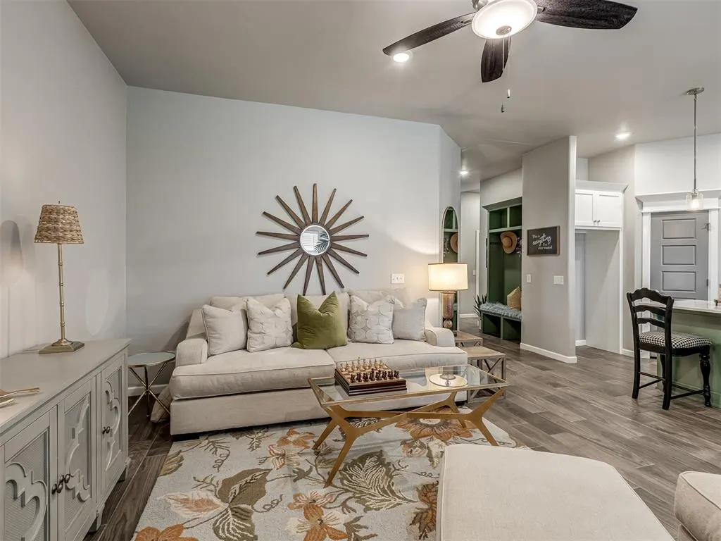 Photo 14 — 4013 Palisade Lane, Oklahoma City, OK 73179