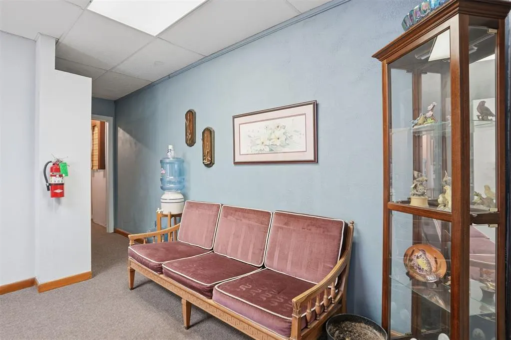 Photo 10 — 115 N Jefferson Avenue, Elk City, OK 73644