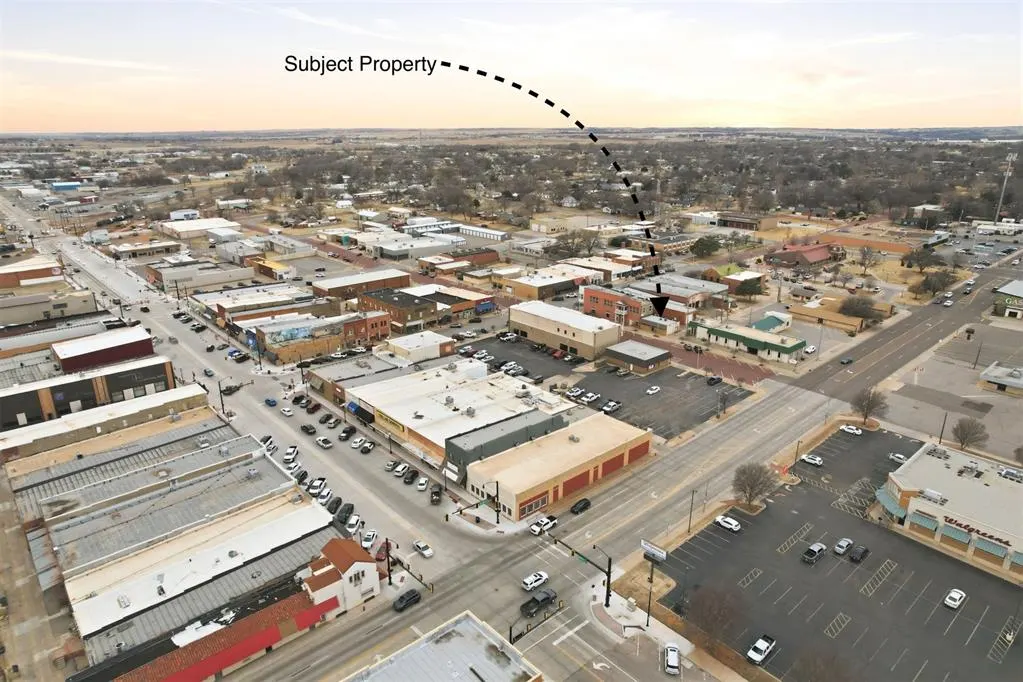 Photo 22 — 115 N Jefferson Avenue, Elk City, OK 73644