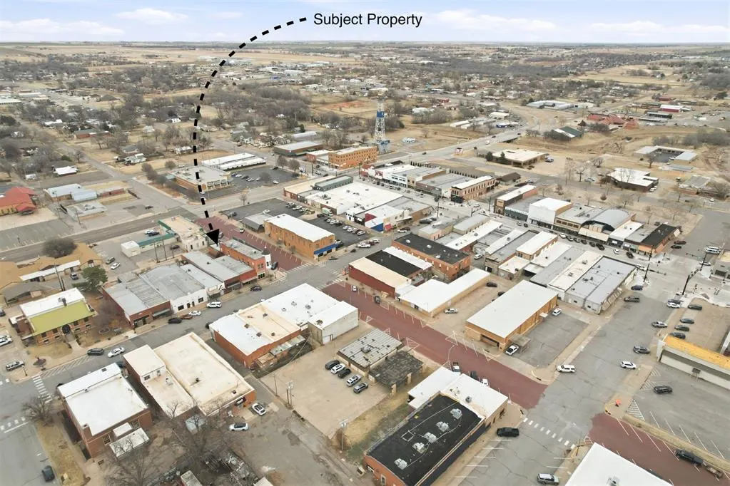 Photo 24 — 115 N Jefferson Avenue, Elk City, OK 73644