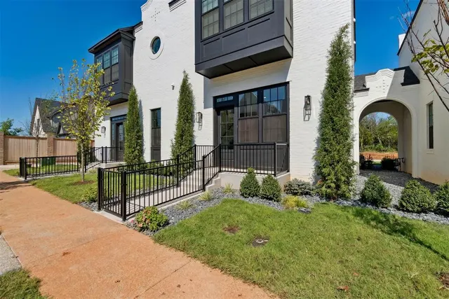 Photo 3 — 18821 Selah Way, Norman, OK 73072