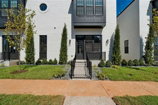 Photo 5 — 18821 Selah Way, Norman, OK 73072