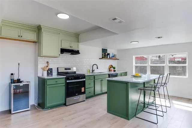 Photo 3 — 1720 NW 19th Street, Oklahoma City, OK 73106