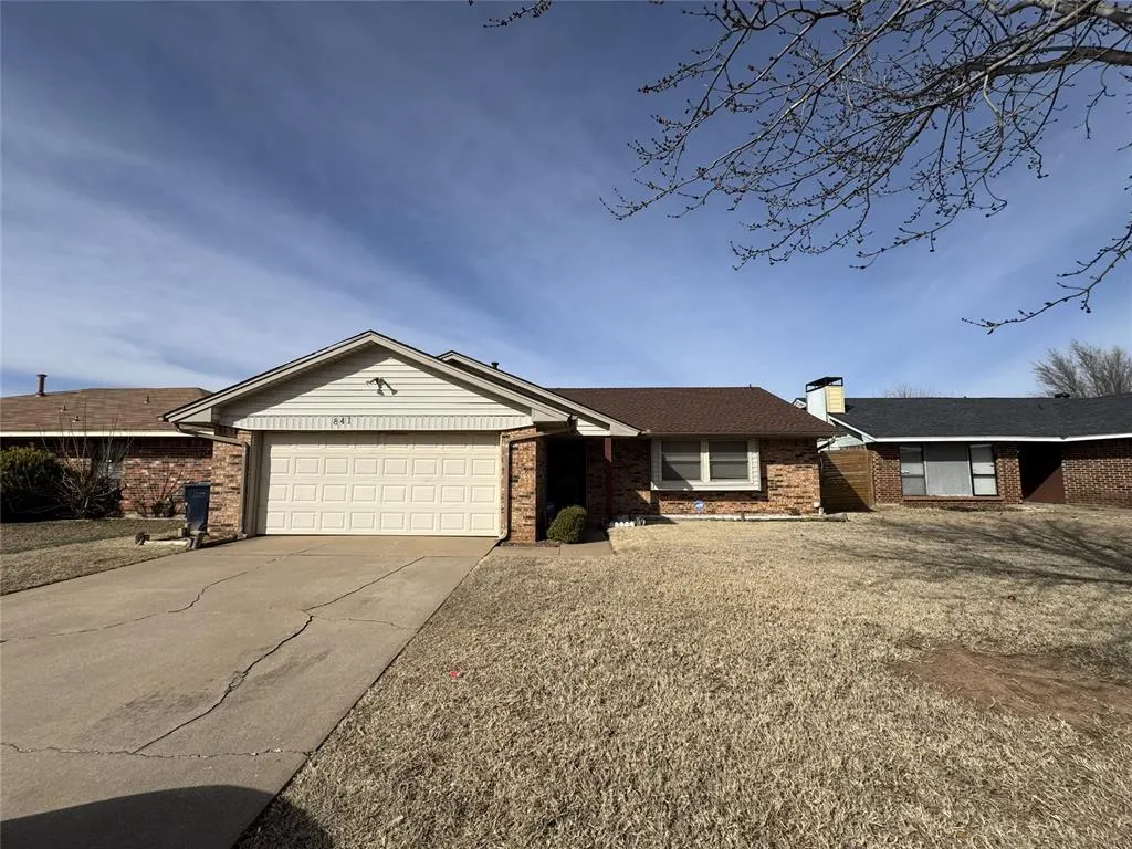 Front exterior — 841 NW 115th Street, Oklahoma City, OK 73114