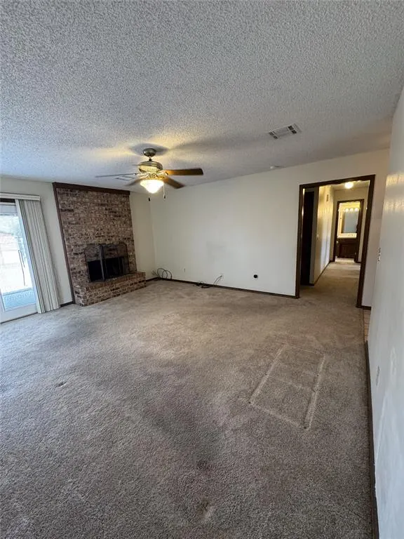 Photo 7 — 841 NW 115th Street, Oklahoma City, OK 73114
