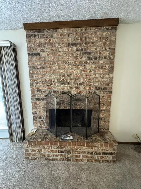Photo 8 — 841 NW 115th Street, Oklahoma City, OK 73114