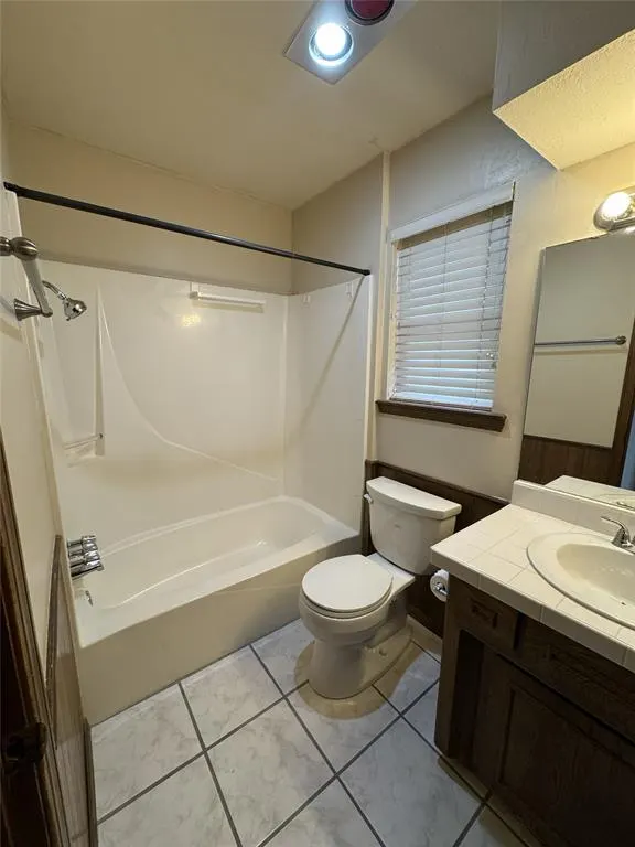 Photo 27 — 841 NW 115th Street, Oklahoma City, OK 73114