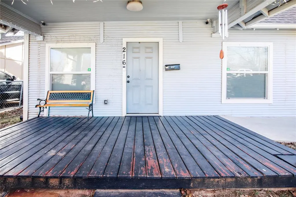 Photo 3 — 216 SE 40th Street, Oklahoma City, OK 73129