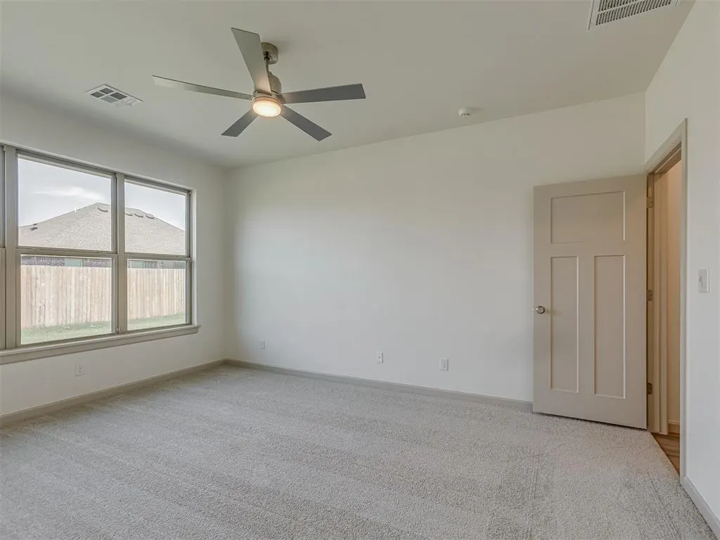 Photo 16 — 5013 Vine Cliff Road, Mustang, OK 73064