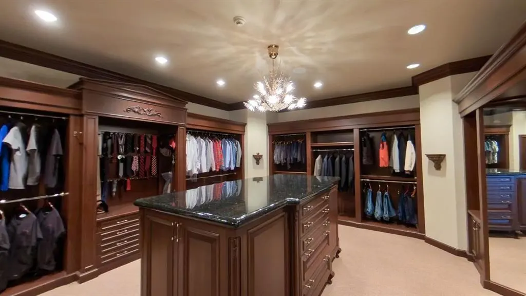 Photo 11 — 184 W Meacham Road, Clinton, OK 73601