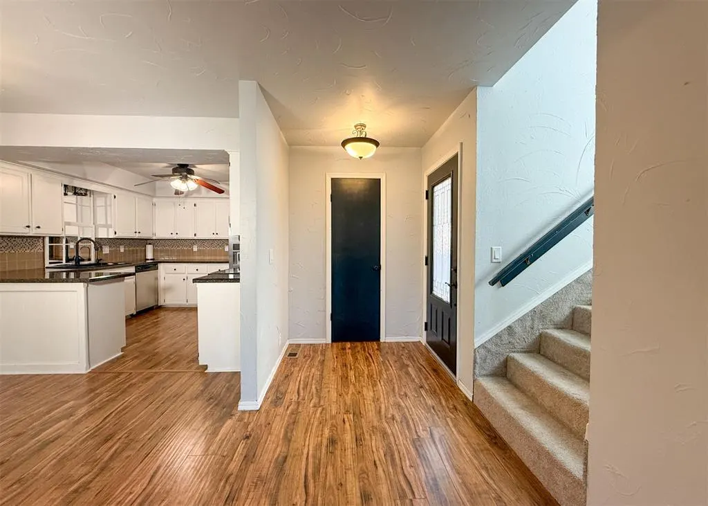 Photo 3 — 4715 Hemlock Lane, Oklahoma City, OK 73162